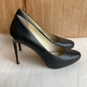 Michael Kors Hamilton Black Leather Pumps